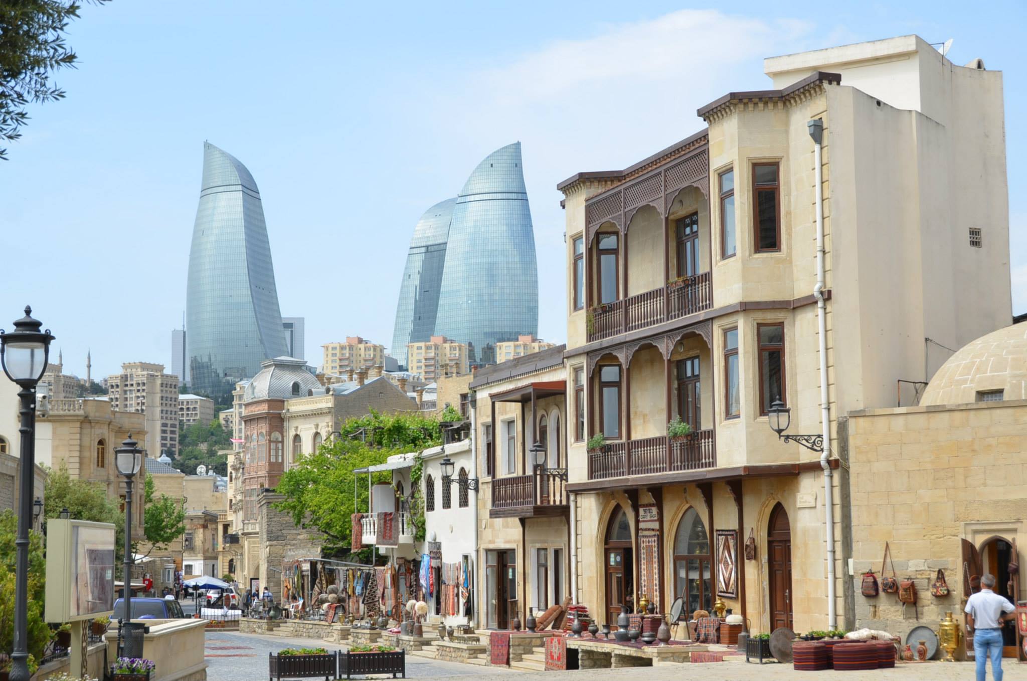 https://www.yizuo-media.com/albums/albums/userpics/10003/BAKU_FLAME_TOWERS~0.jpeg