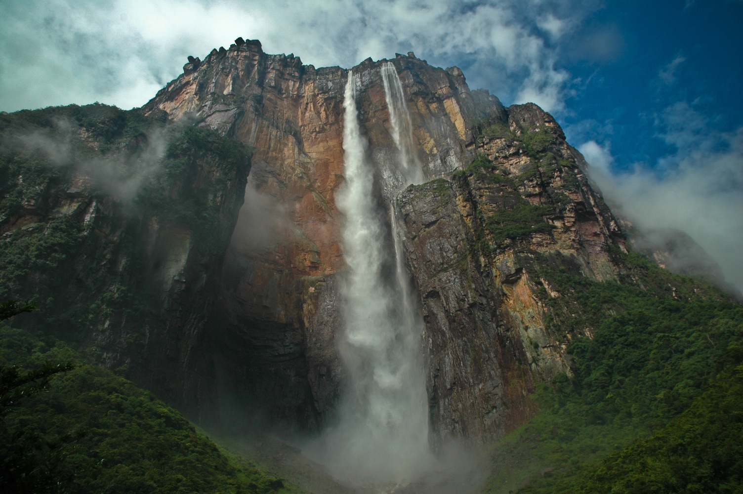 /assets/contentimages/Canaima_National_Park~0.jpg