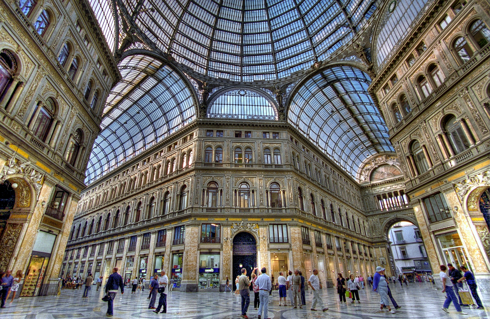 https://www.yizuo-media.com/photos/cpg/albums/userpics/10002/Galleria_Umberto_I.jpg