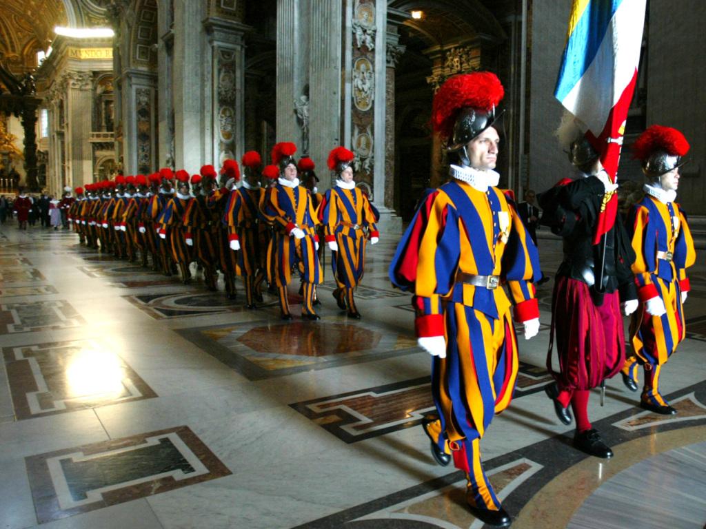 /assets/contentimages/Pontifical_Swiss_Guard~2.jpg