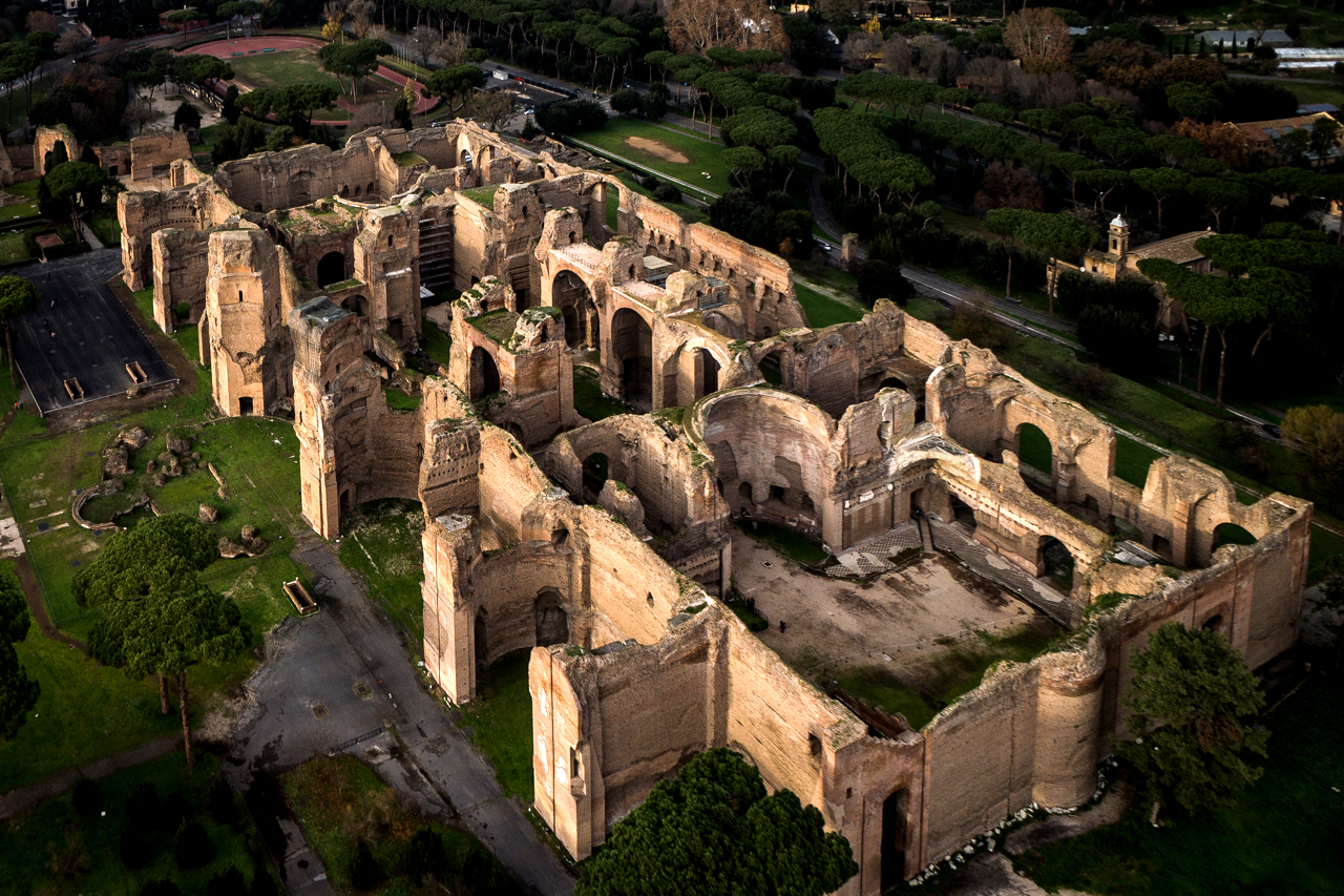 https://www.yizuo-media.com/photos/cpg/albums/userpics/10002/Terme_di_Caracalla.jpg