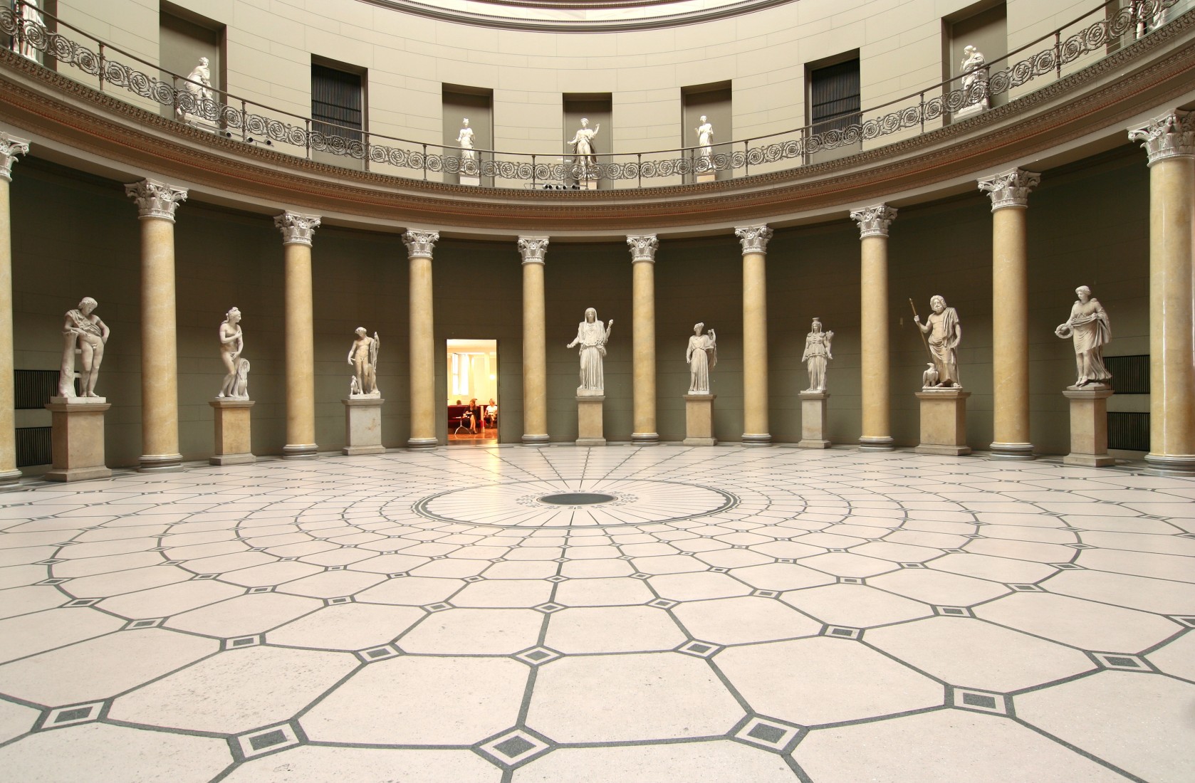 /assets/contentimages/altes_museum_in_berlin~0.jpg