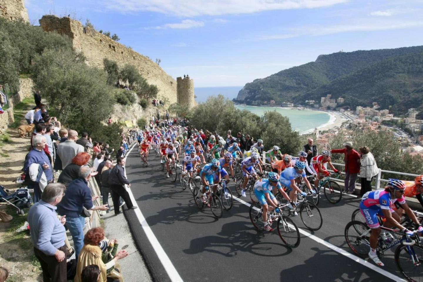 https://www.yizuo-media.com/photos/cpg/albums/userpics/10002/milano-sanremo.jpg